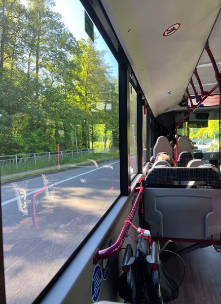 attacher son rollator dans le bus